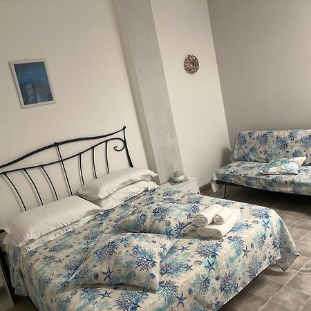 Ferienwohnung Il Delfino Nettuno Exterior foto